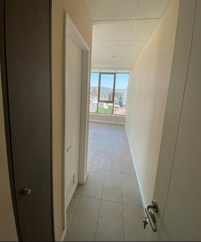 Oficina N Venta en Edificio Central 2 Sur