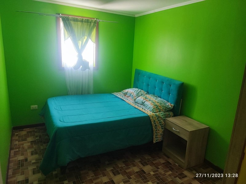 Casa Amoblada de 8 Dormitorios Ubicada en Doña Josefa