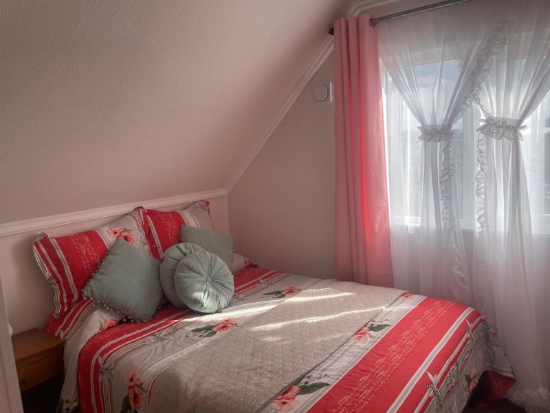 en Arriendo Moderna Casa Amoblada en Hacienda el Maule