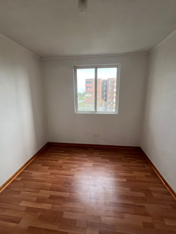 Depto en Arriendo en Cond. Plaza las Heras