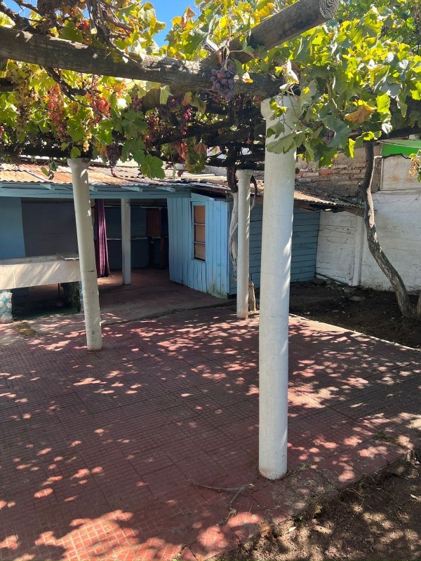 en Venta Amplia Casa en Villa Independencia