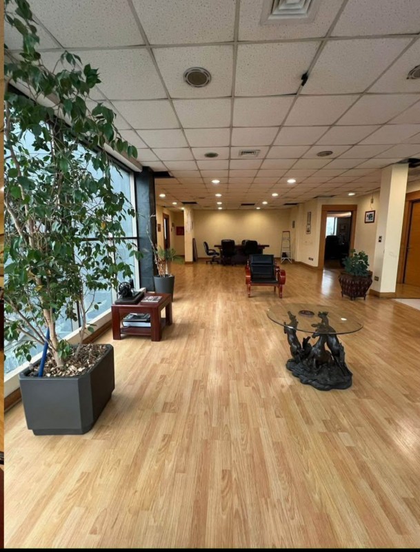 📍 Arrienda Tu Oficina Completa en Pleno Centro