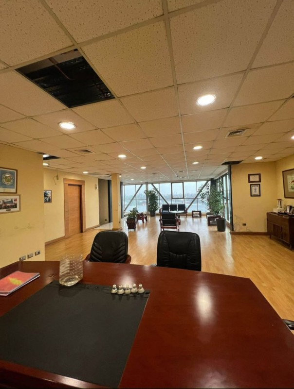 📍 Arrienda Tu Oficina Completa en Pleno Centro