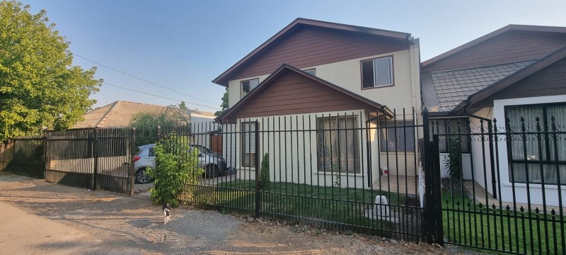 Se Vende Amplia Casa en Villa Magisterio