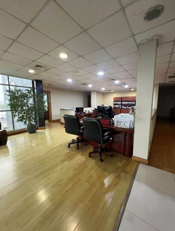 📍 Arrienda Tu Oficina Completa en Pleno Centro