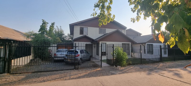 Se Vende Amplia Casa en Villa Magisterio