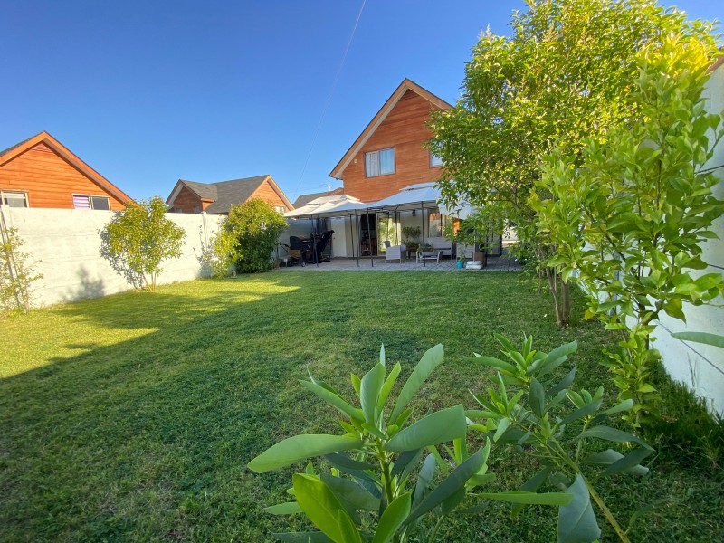Se Vende Amplia y Cómoda Casa en el Parque Zapallar Curicó
