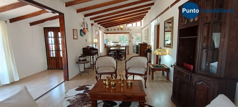 Parcela Con Dos Casas