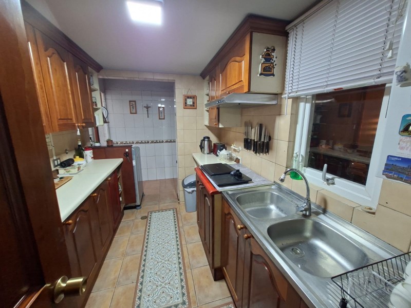 Amplia y Acogedora Casa de 2 Niveles en Bosques de San Pedro