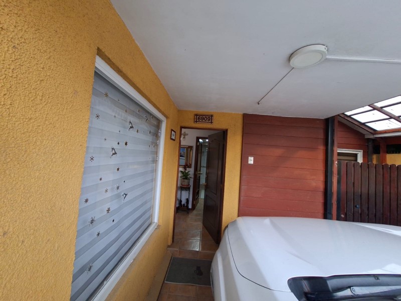 Amplia y Acogedora Casa de 2 Niveles en Bosques de San Pedro