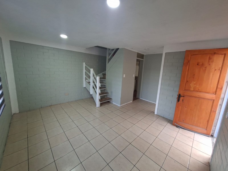 Casa de Dos Niveles en Venta, Francisco Coloane, San Pedro