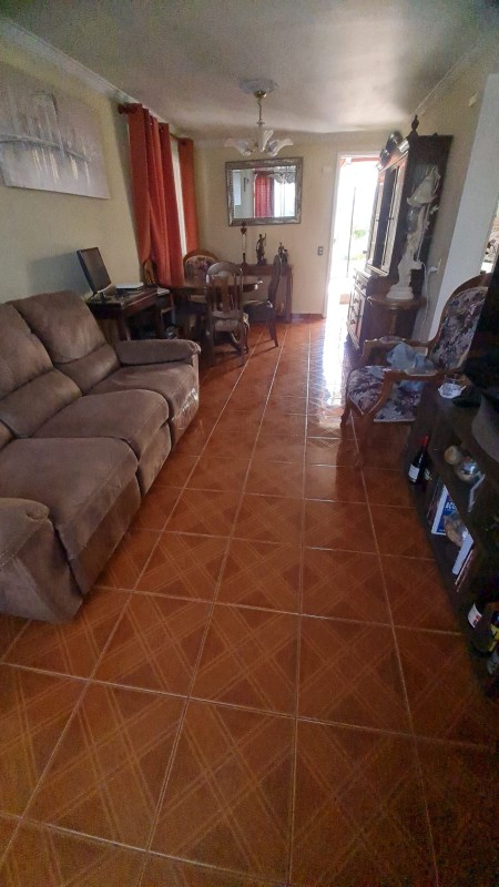 Gran Casa en el Bosque, 4 Dorm., Depto Interior, Estacionac