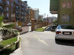 ¡gran Oportunidad! Depto 3D+1B Con Estacionamiento