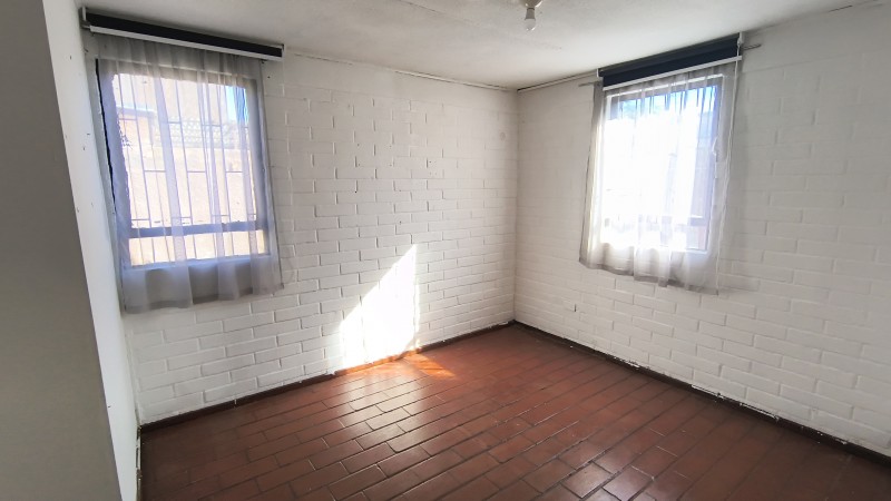 Arriendo Casa Puente Alto, 2 Dormitorios, Con Estacionamient