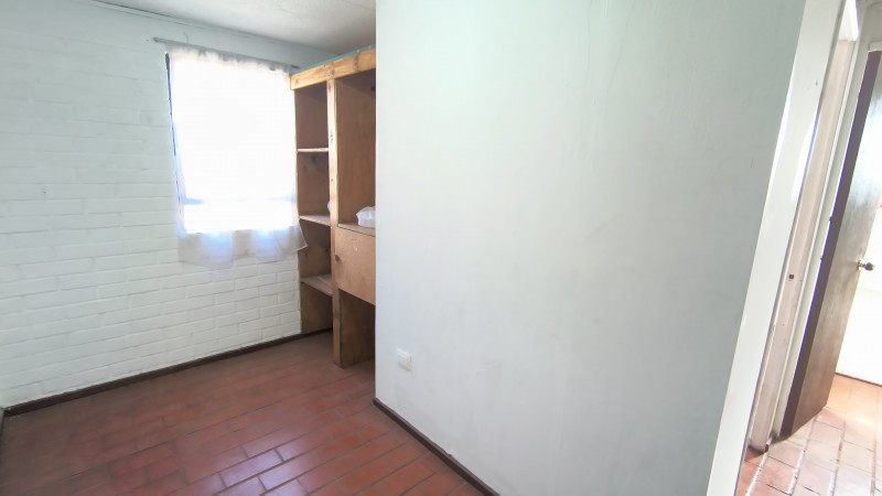 Arriendo Casa Puente Alto, 2 Dormitorios, Con Estacionamient