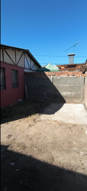 Arriendo Casa Puente Alto, 2 Dormitorios, Con Estacionamient