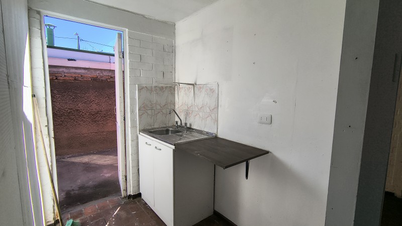 Arriendo Casa Puente Alto, 2 Dormitorios, Con Estacionamient