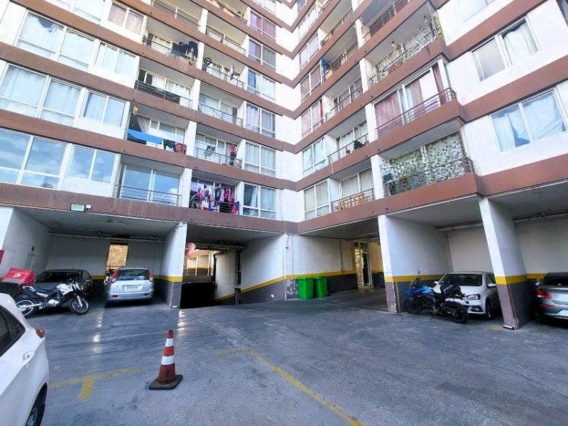 Departamento Piso 8, Santiago Sur.