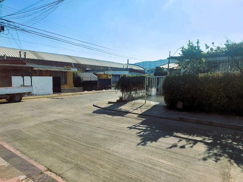 Casa Baja en Pasaje, San Joaquín.