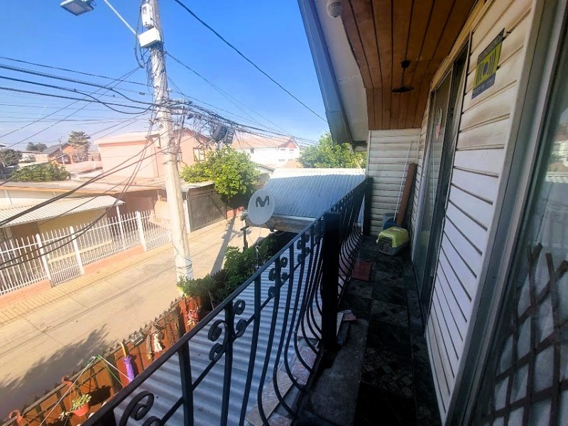 Casa 2 Pisos en Pasaje, Quilicura