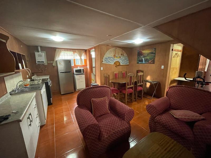 Casa Grande y Cabaña Amplia/dos Pisos Ambas/conectiivdad