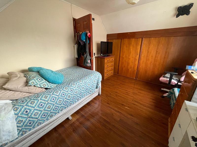 Casa Grande y Cabaña Amplia/dos Pisos Ambas/conectiivdad