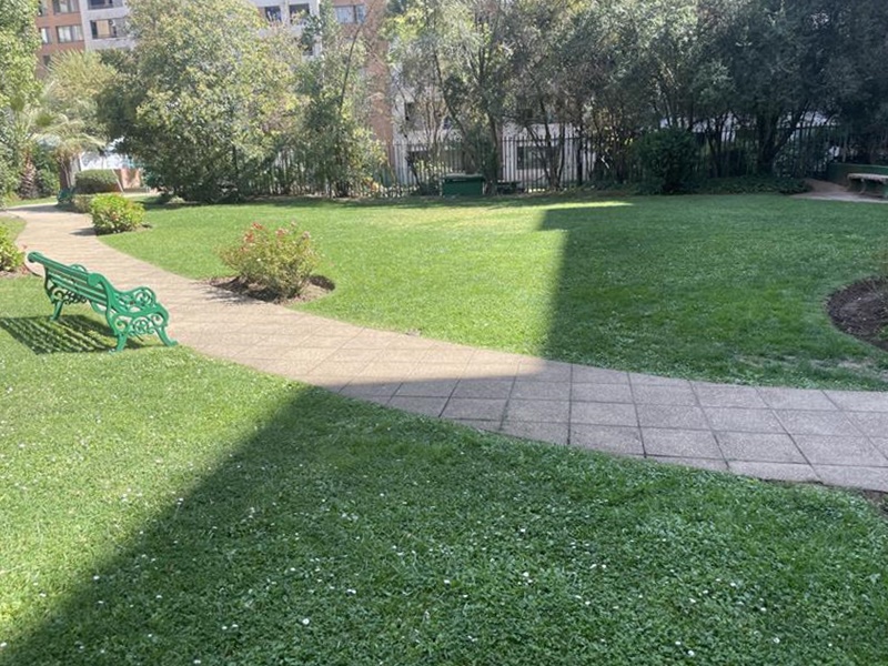Vista Despejada Nor Oriente Piso 9/dos Estacionamientos