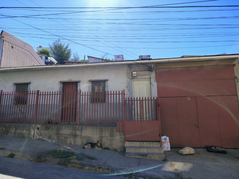 Amplio Terreno Con Casas, Cerro San Roque