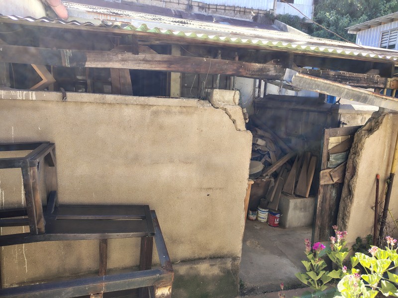 Amplio Terreno Con Casas, Cerro San Roque