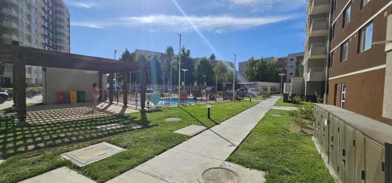 Arrienda Departamento Condominio Parque Carrera los Ángeles.