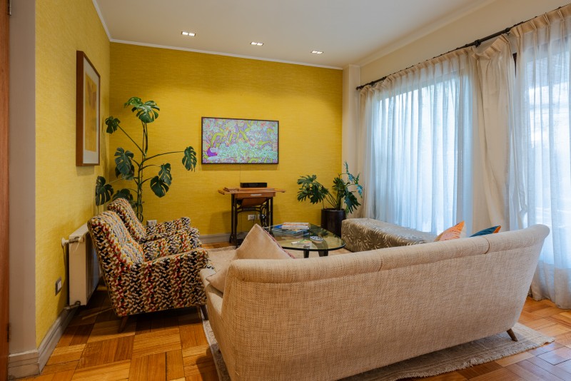 Casa en Venta Con Gran Ubicación en Vitacura