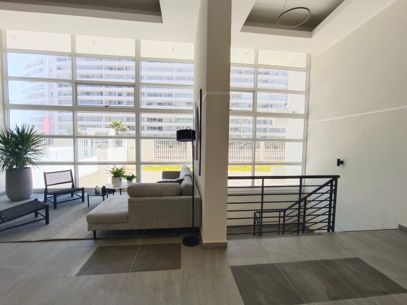Se Arrienda Amplio Departamento 3D | 2B