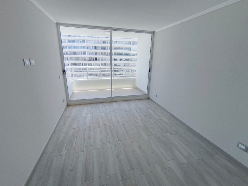 Se Arrienda Amplio Departamento 3D | 2B