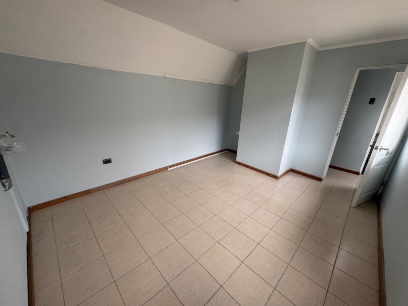 Propiedad Comercial en Arriendo, Totalmente Remodelada !