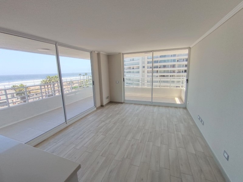 Se Arrienda Amplio Departamento 3D | 2B