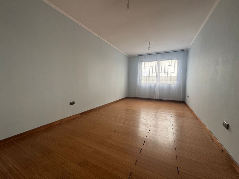 Propiedad Comercial en Arriendo, Totalmente Remodelada !