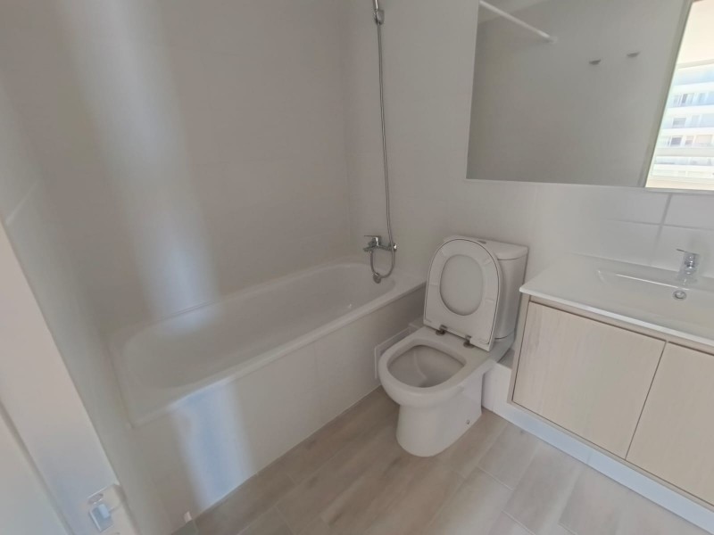 Se Arrienda Amplio Departamento 3D | 2B