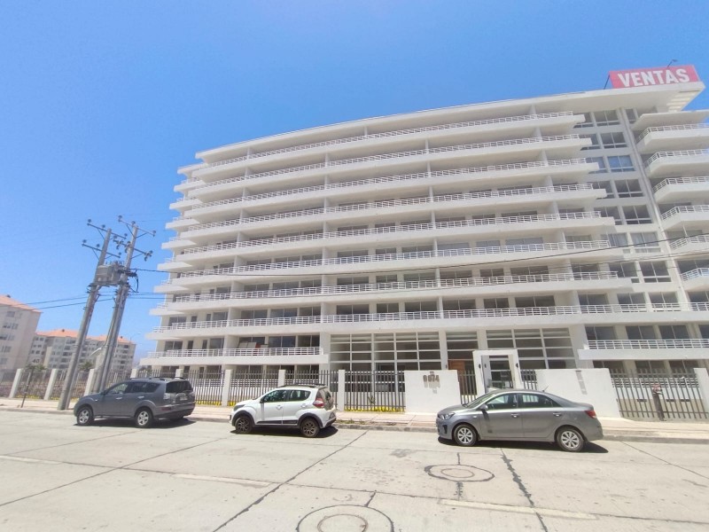 Se Arrienda Amplio Departamento 3D | 2B