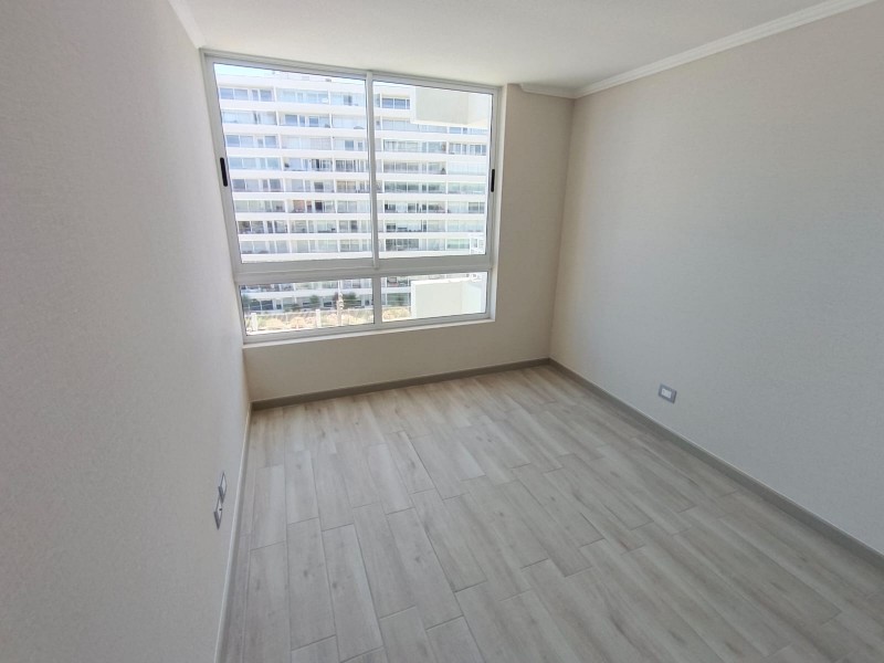 Se Arrienda Amplio Departamento 3D | 2B