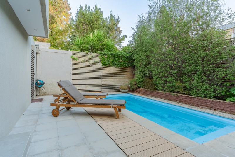 Casa en Venta Con Gran Ubicación en Vitacura