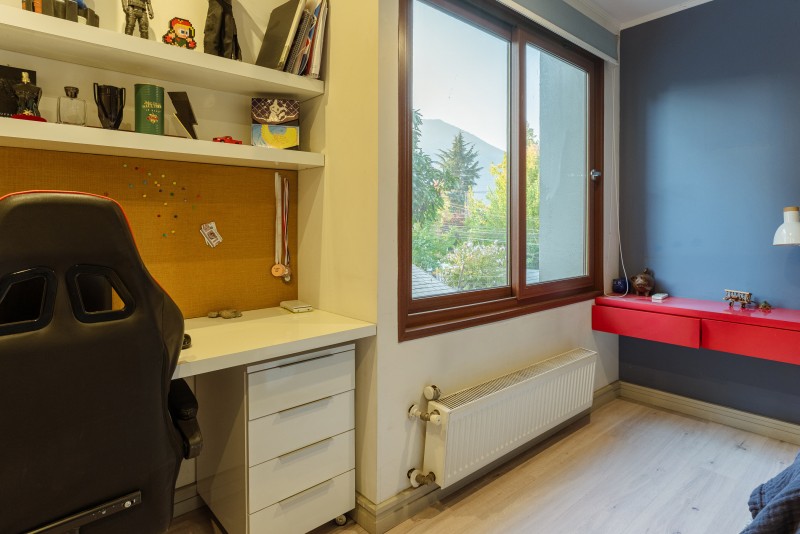 Casa en Venta Con Gran Ubicación en Vitacura