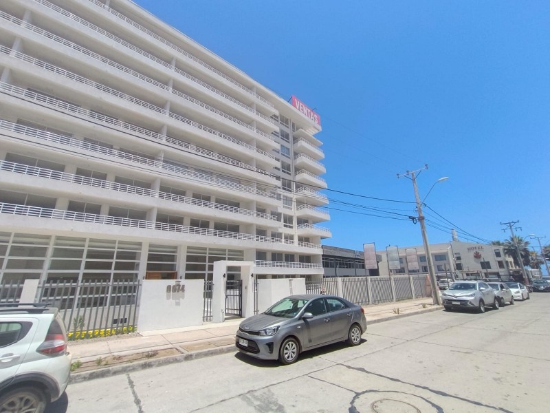 Se Arrienda Amplio Departamento 3D | 2B