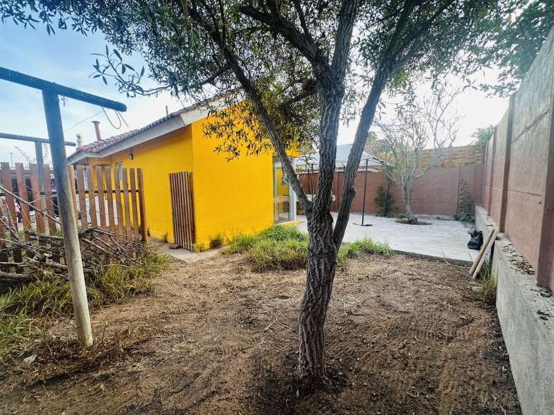 Casa Acogedora Con Excelente Ubicación Sector San Joaquín!!
