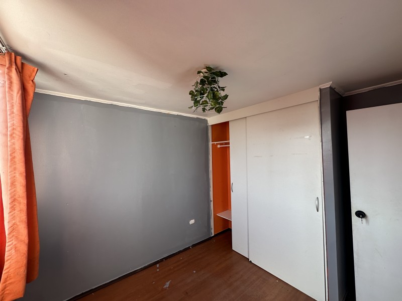 Casa de Esquina Con Ubicación Privilegiada !!!
