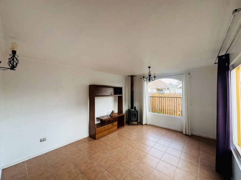 Casa Acogedora Con Excelente Ubicación Sector San Joaquín!!