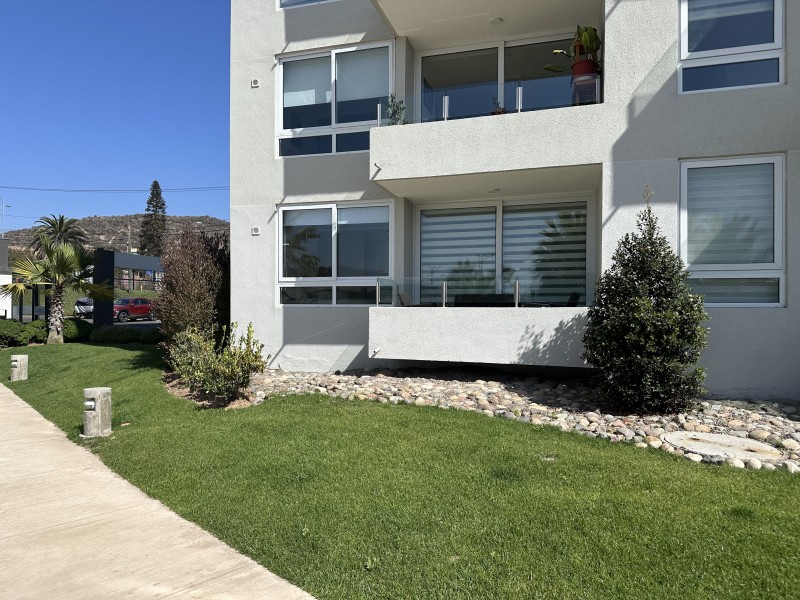 Hermoso Departamento Con Ubicación Privilegiada.!!