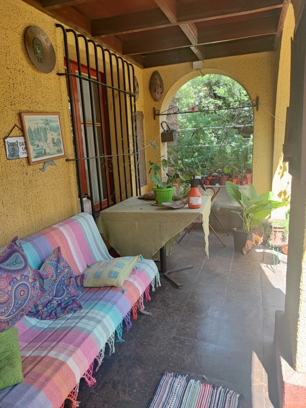 Hermosa Casa de 2 Pisos en Ñuñoa |Ureta Bravo Propiedades|