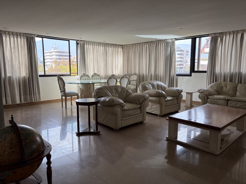 Fotografía de Exquisito Departamento en Arriendo 3D3B, Metro Tobalaba