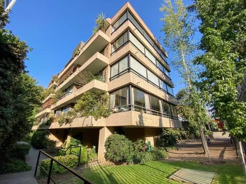 Amplio Departamento Con Vista Despejada