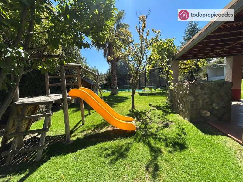 Exclusiva Casa en Condominio Piedra Roja